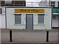 NZ3767 : Derelict fish & chip shop by Fast Track images