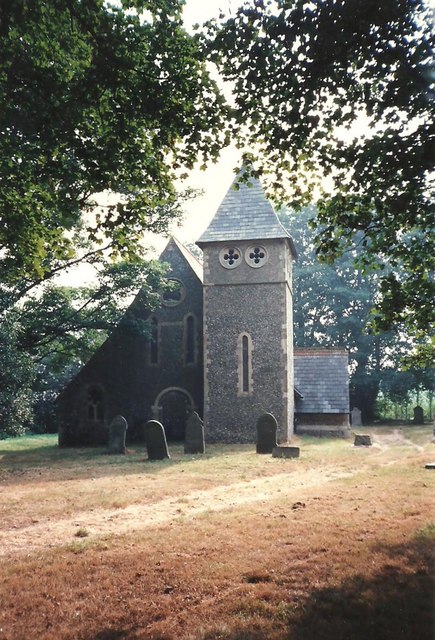 St. James' Church, Bicknor © Roger Smith cc-by-sa/2.0 :: Geograph ...