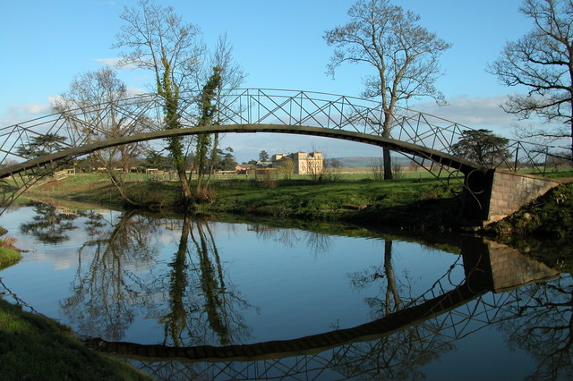 Modern bridge over Croome River
