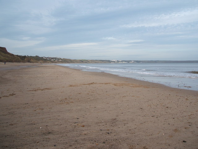 Reighton Sands, Filey Bay © Paul E Smith :: Geograph Britain and Ireland