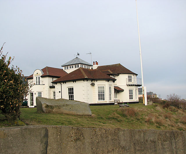 Sea-front property above Gunhill Cliffs, Southwold