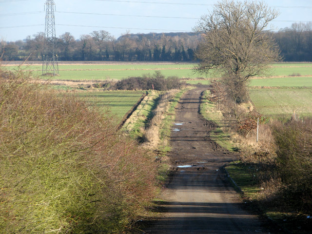 Low Fen Drove Way from the A14 bridge
