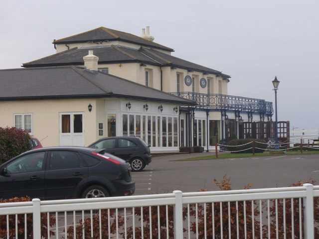 The Rubbing House Epsom Downs © Colin Smith Cc By Sa 2 0 Geograph Britain And Ireland