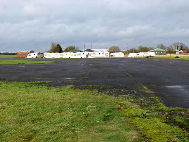 Tibenham airfield (Norfolk Gliding Club)... © Evelyn Simak :: Geograph ...