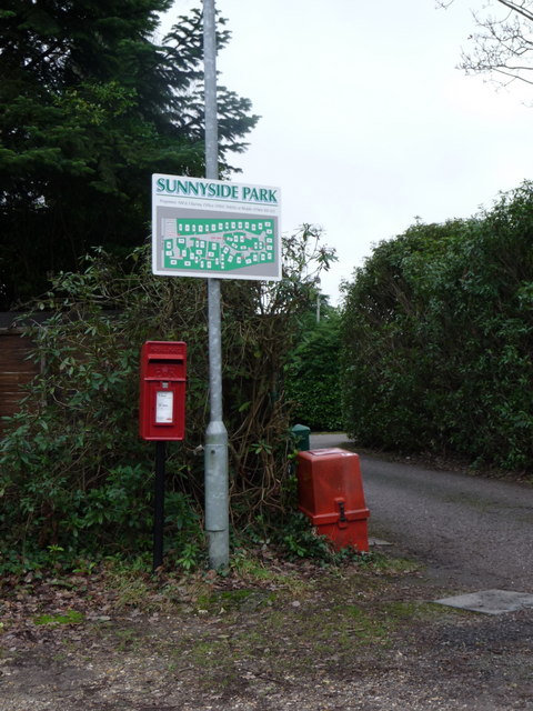 St. Ives: postbox № BH24 74, Sunnyside Park