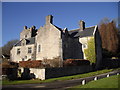 Llanmihangel Place, Llanmihangel