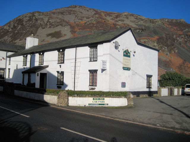 New Inn Llangynog © John Firth cc-by-sa/2.0 :: Geograph Britain and Ireland