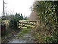 A bridleway heading west from Ashby cum Fenby