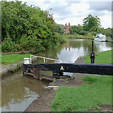 SO9567 : Worcester and Birmingham Canal at Stoke Locks by Roger  D Kidd