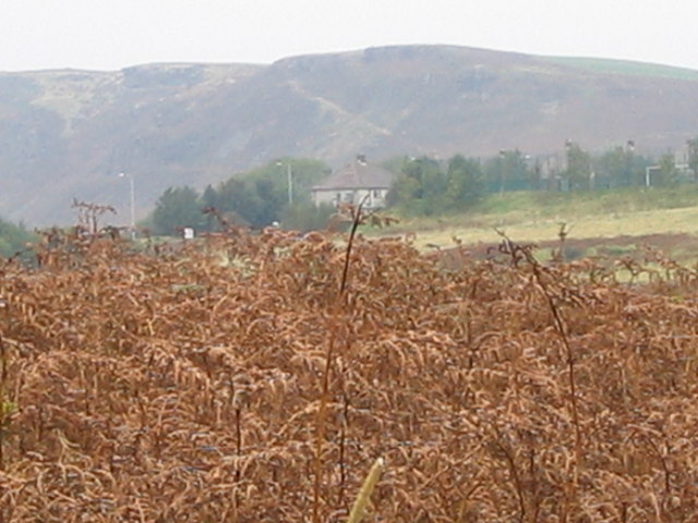 A view of Trebanog from the Waen and the mountains above Edmundstown