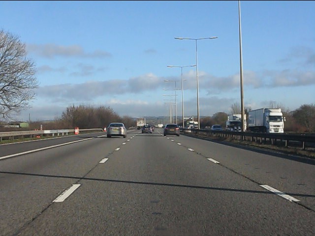 M5 Motorway north of Wychbold © Peter Whatley cc-by-sa/2.0 :: Geograph ...