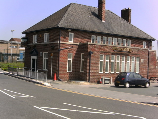 The Station Hotel, Hunslet, Leeds © Ian S :: Geograph Britain and Ireland