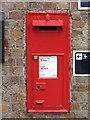 Victorian postbox, Ladywell Station, SE13