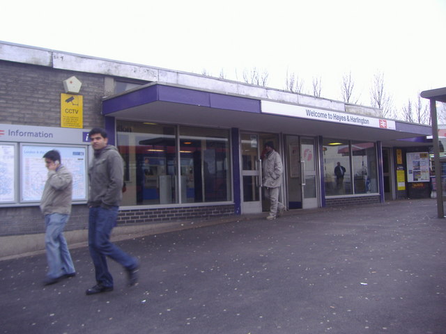 Hayes and Harlington station © David Howard cc-by-sa/2.0 :: Geograph ...