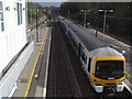 Train at Oakleigh park station