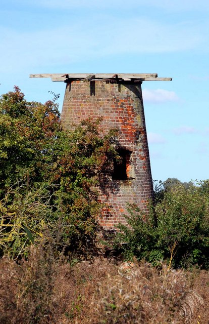 Windmill remain by Ludham Bridge