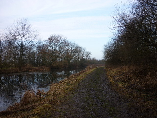 Leven Canal At Leven, East Yorkshire © Ian S Cc-by-sa 2.0 :: Geograph 