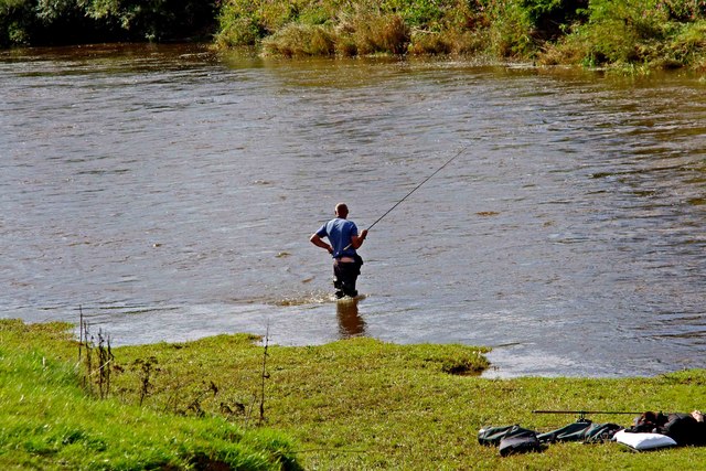 Fishing in the River Severn © P L Chadwick :: Geograph Britain and Ireland