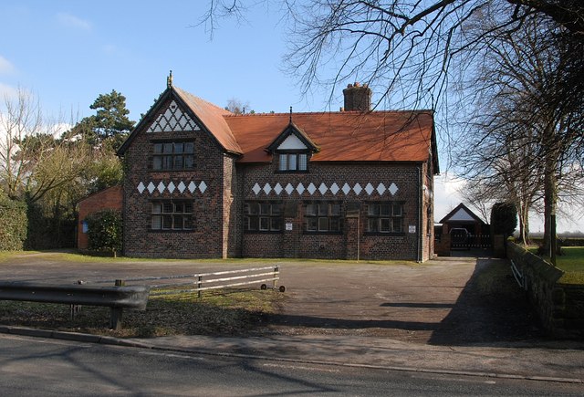 Warburton Parish Hall © Galatas :: Geograph Britain and Ireland