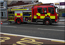J3471 : Fire appliance, Belfast by Rossographer