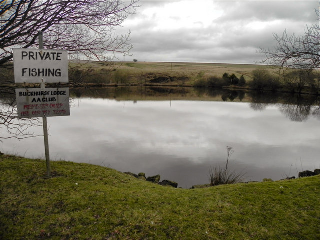 Ashworth Moor Reservoir, Rochdale - area information, map, walks and more