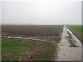 Bridleway and footpath junction near Somali Farm