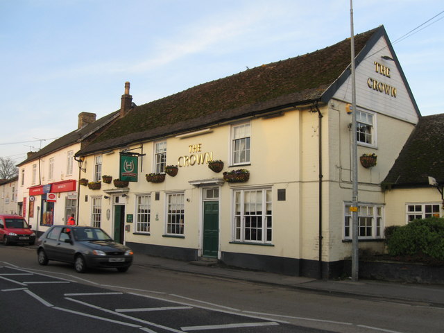 The Crown, Claydon © Alex McGregor :: Geograph Britain and Ireland