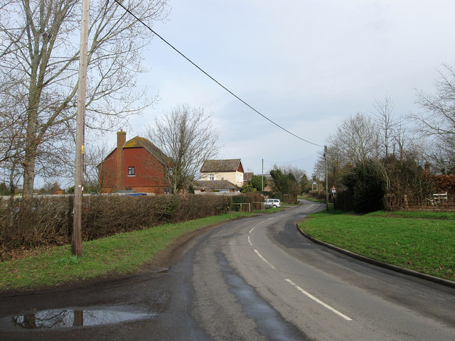 Station Road © Simon Carey :: Geograph Britain and Ireland