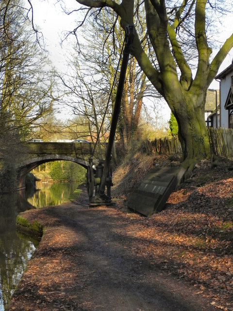 Bridgewater Canal Crane © David Dixon Geograph Britain And Ireland 