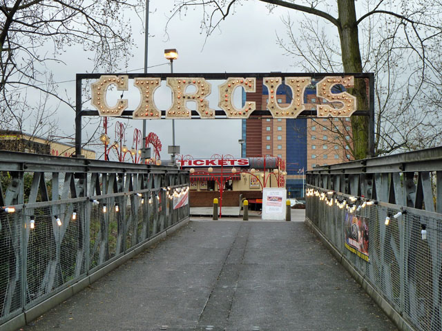 The way to the Circus