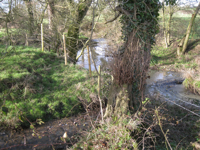 Brook from Hobditch joins the river Alne © Robin Stott :: Geograph ...