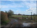 Footpath junction near Parsonage Villas