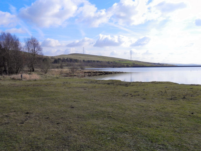 Watergrove Reservoir © David Dixon cc-by-sa/2.0 :: Geograph Britain and ...