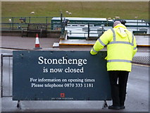SU1242 : Stonehenge is now closed by Peter Aikman