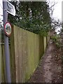 Footpath leading south from Shortheath Road