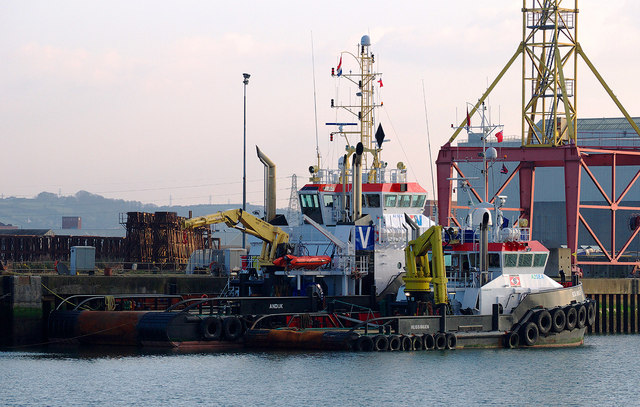 Two tugs at Belfast