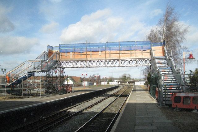 Temporary footbridge, Stratford railway station