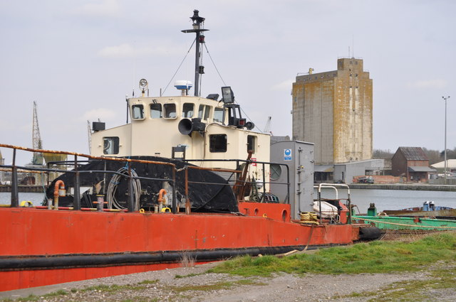 Sharpness Docks © andy dolman :: Geograph Britain and Ireland