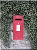 ST5138 : Postbox in the ivy by Bill Nicholls