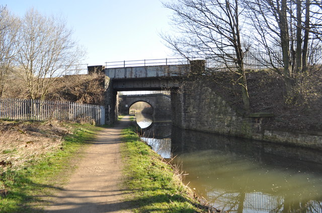 Chesterfield Canal - Railway Bridges © Ashley Dace cc-by-sa/2.0 ...