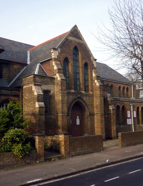 Willoughby Methodist Church, nr Turnpike... © Jim Osley cc-by-sa/2.0 ...