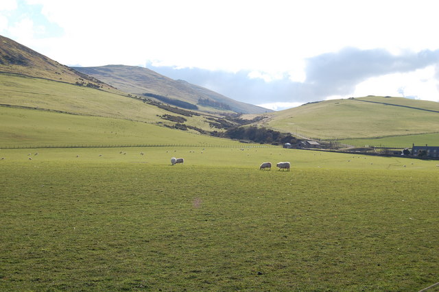 Kirknewton : Old Yeavering © Ken Bagnall Cc-by-sa 2.0 :: Geograph 