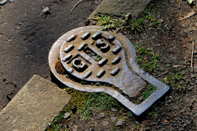 "GS" access cover, Whiteabbey