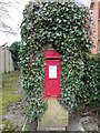 Postbox, Shipton Bellinger