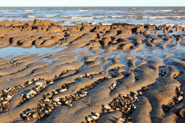 intertidal-zone-rob-noble-geograph-britain-and-ireland