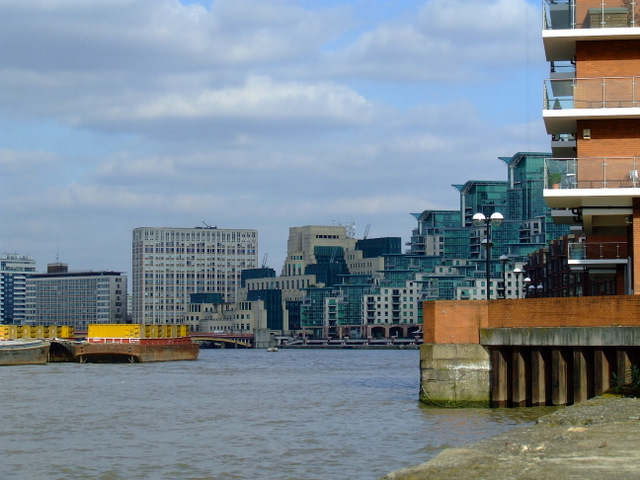 Thames river scene