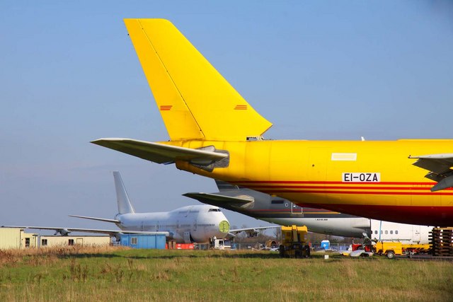 Aircraft waiting to be scrapped © Steve Daniels :: Geograph Britain and ...