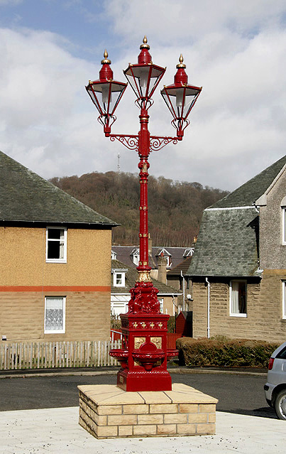 A restored street lamp at Tweed Crescent, Galashiels
