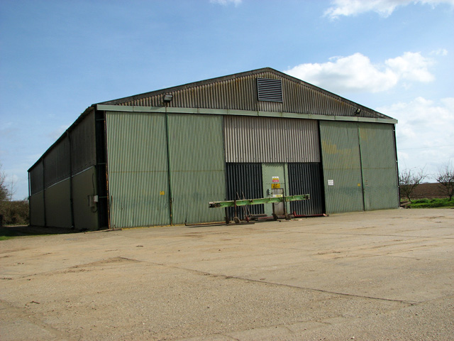 Big shed at Manor Farm, Hanworth