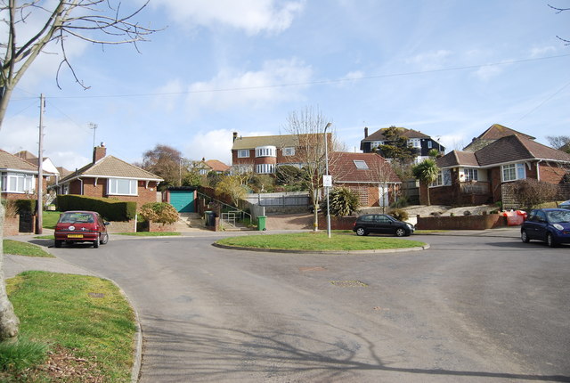 The end of Collinswood Drive © N Chadwick :: Geograph Britain and Ireland